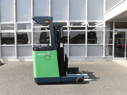 トヨタL&F栃木 中古車フォークリフト販売:トヨタ 7FBR15