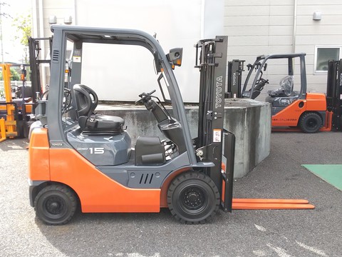 トヨタL&F栃木 中古車フォークリフト販売:トヨタ 02-8FG15