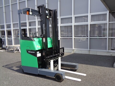 トヨタL＆F栃木 中古車フォークリフト販売：トヨタ 8FBR20