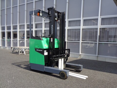トヨタL＆F栃木 中古車フォークリフト販売：トヨタ 8FBR20